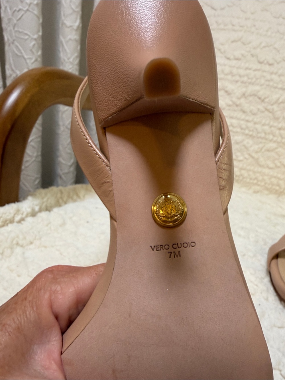Veronica Beard beige neutral kitten heel open toe ankle strap shoe size 7 - Picture 6 of 7
